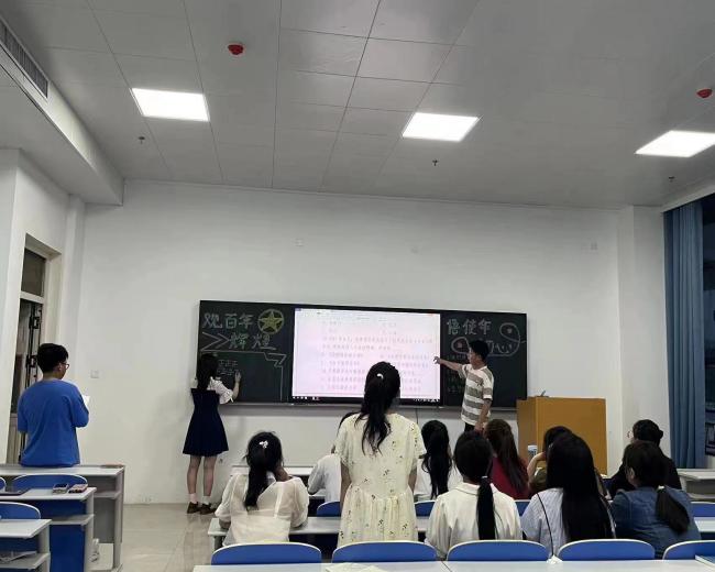 说明: C:\Users\86188\Desktop\86637e1078695ad962a98e5c2e70d6b.jpg86637e1078695ad962a98e5c2e70d6b