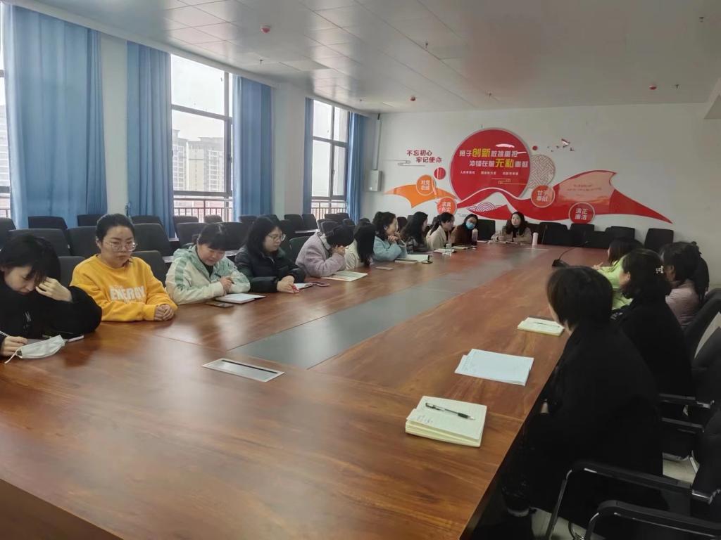 2d9659685bee9aa3aa8ccfd034324d3