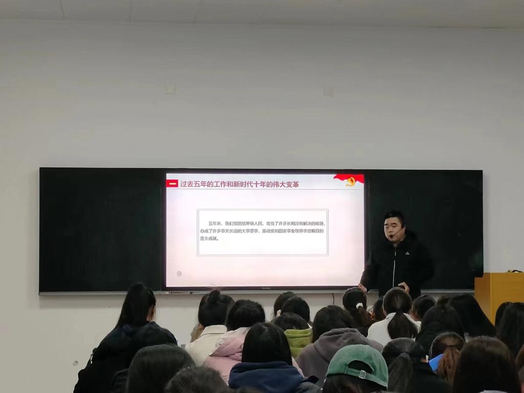 说明: C:\Users\86188\Desktop\60619f4a5cd279b1cfcab90671e8a56.jpg60619f4a5cd279b1cfcab90671e8a56