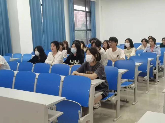 说明: C:\Users\86188\Desktop\81af11c7e84665d66a8d06ef421b8f7.jpg81af11c7e84665d66a8d06ef421b8f7