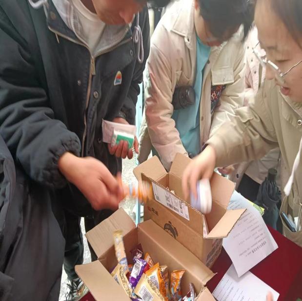 说明: 图示, 示意图

中度可信度描述已自动生成:ver1